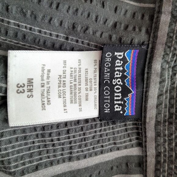 Patagonia Textured Organic Cotton Gray Flat Front Shorts Size 33 - Picture 5 of 5